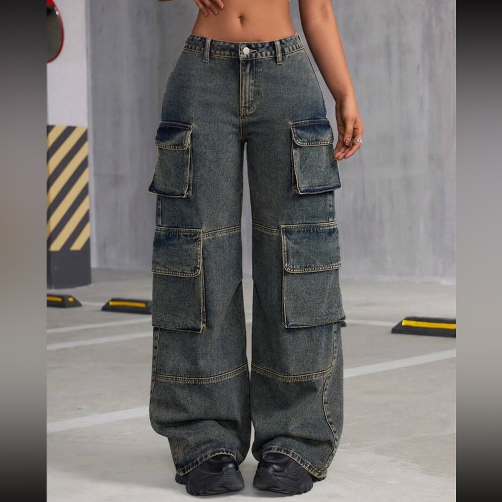 Women's Cargo Denim Wide Leg Pants